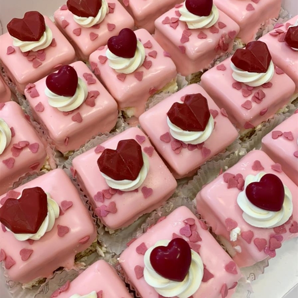 Moederdag petit four